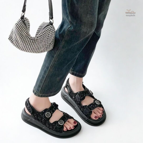 Sandales pailletées en cuir avec fermeture à scratch