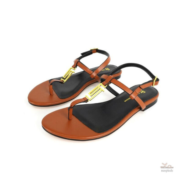 Sandales plates pour femmes, chic et raffinées